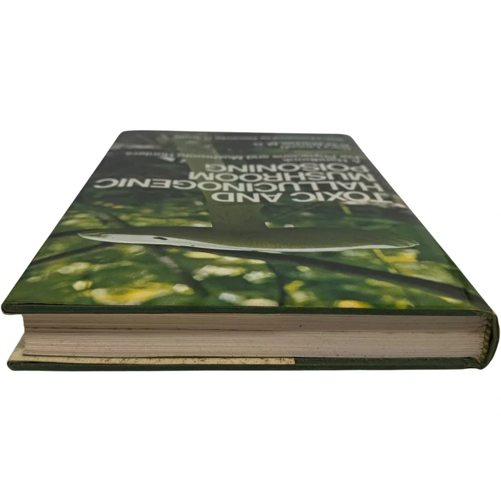 Van Nostrand Toxic and Hallucinogenic‎ Mushroom Poisoning 1977 1st Ed Hardcover